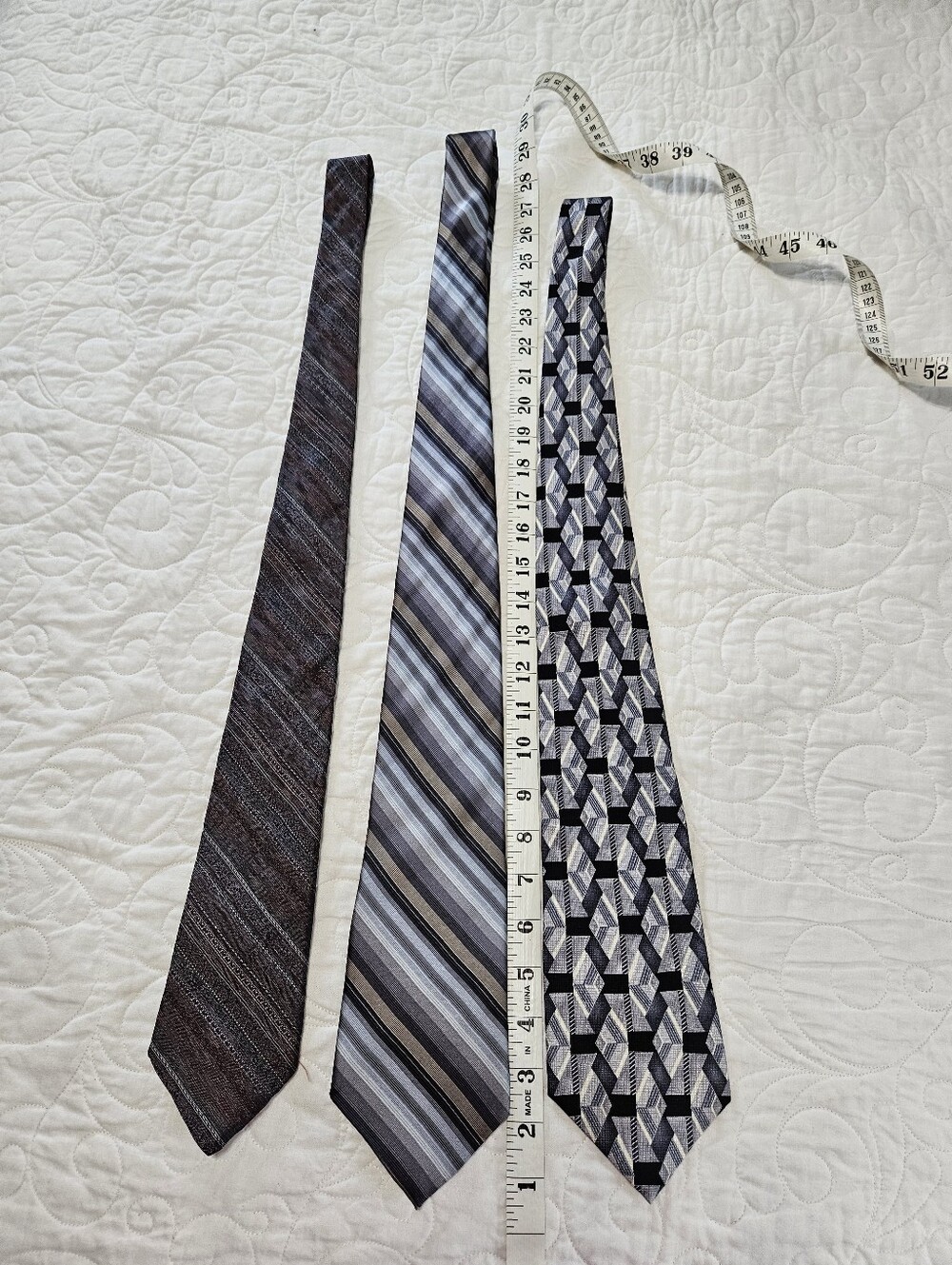 Men's Classic Gray & Blue Neckties Set